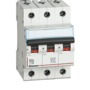 INTERRUPTOR TERMOMAGENTICO 3 X 16 A BTICINO